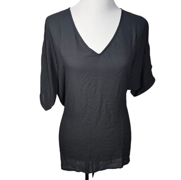 New York & Company Tops - New York & Company Large Black Pullover V-Neck Short Sleeve Blouse with Belt